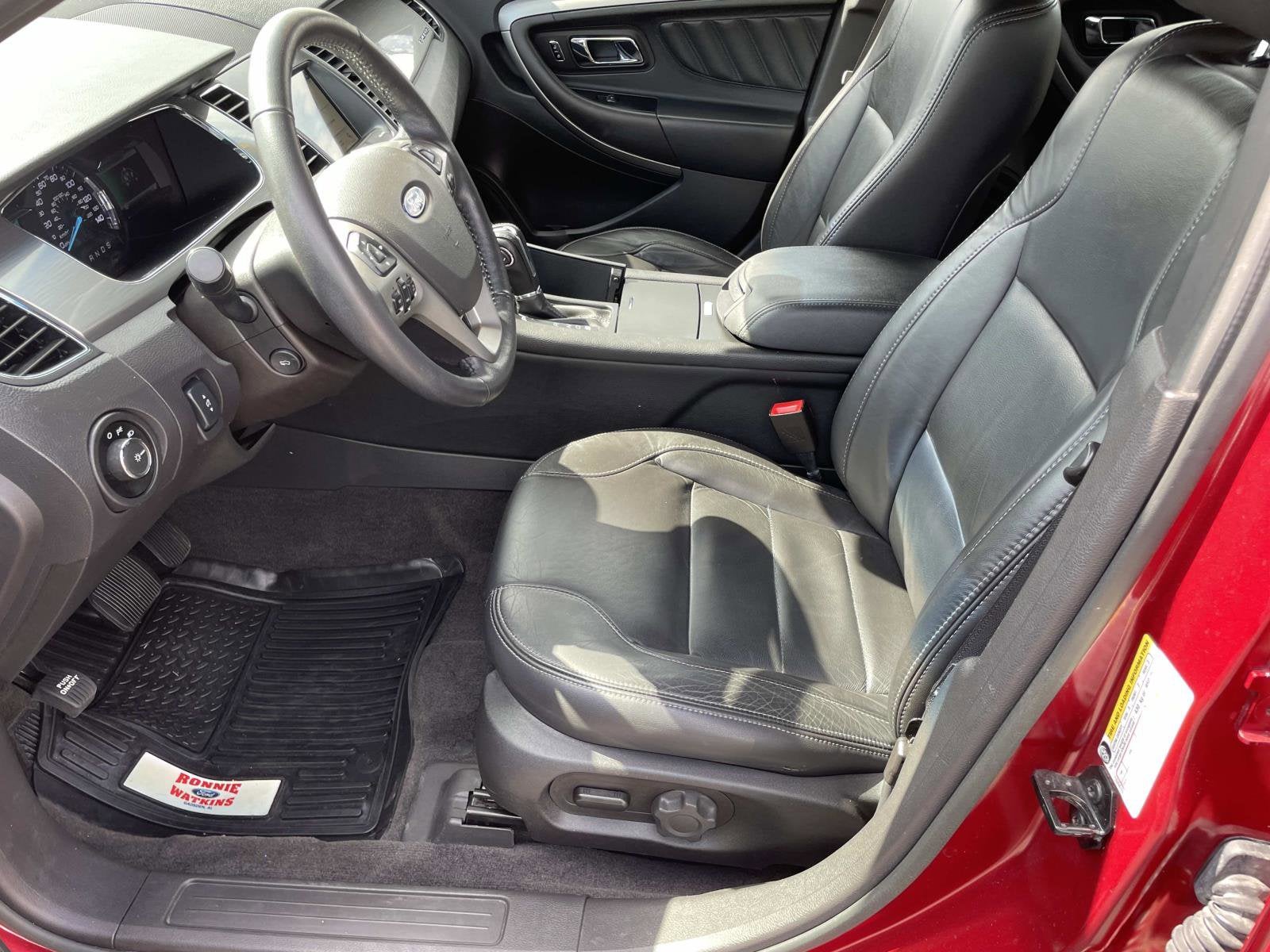 2017 Ford Taurus SEL