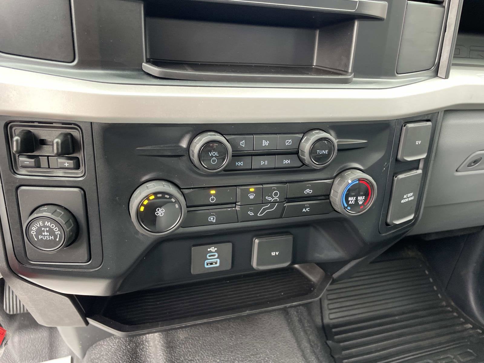 2024 Ford Super Duty F-250 SRW XL