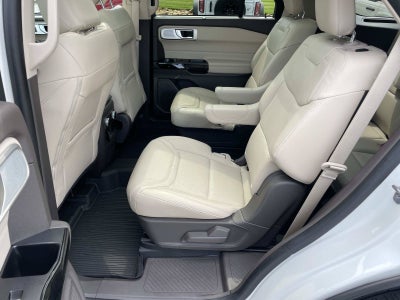 2023 Ford Explorer Platinum