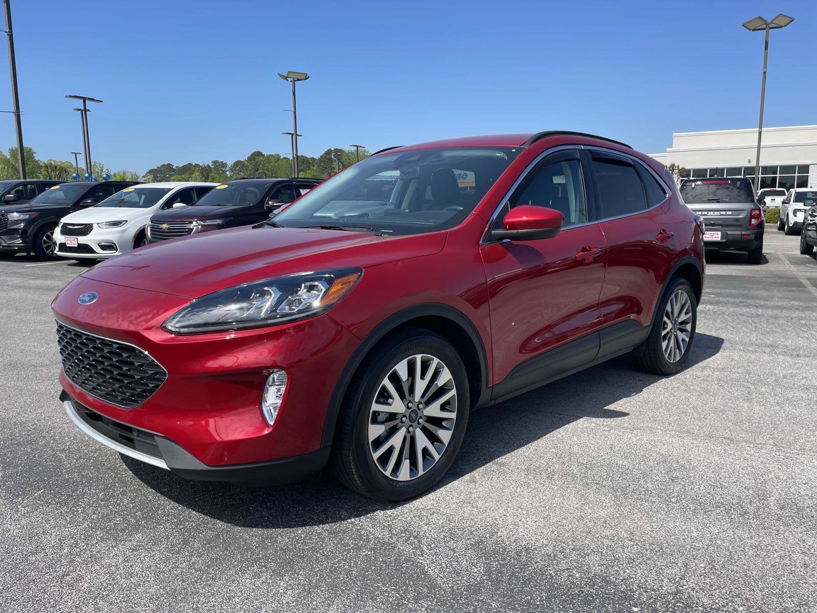 2022 Ford Escape Titanium Hybrid