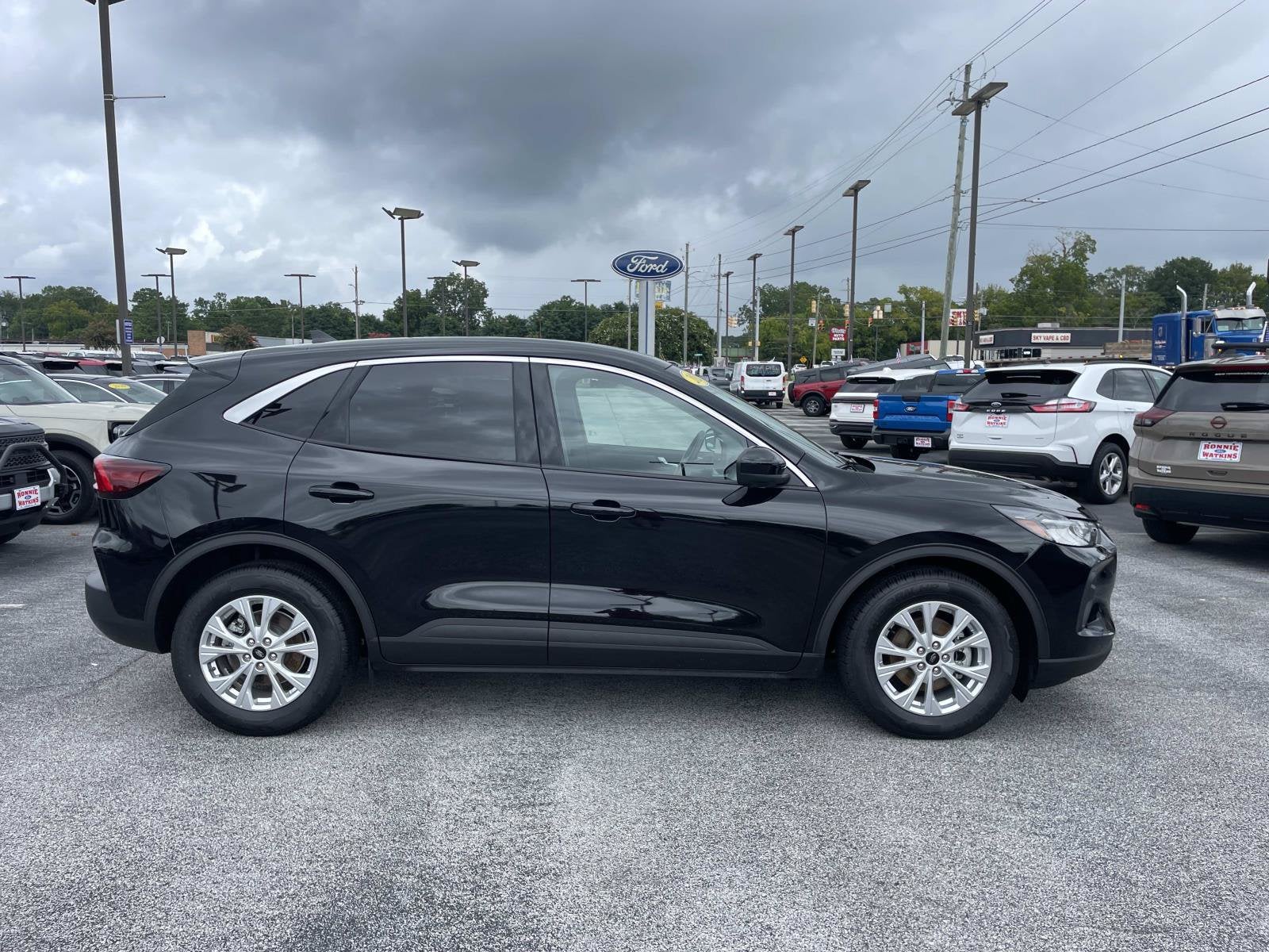 2023 Ford Escape Active