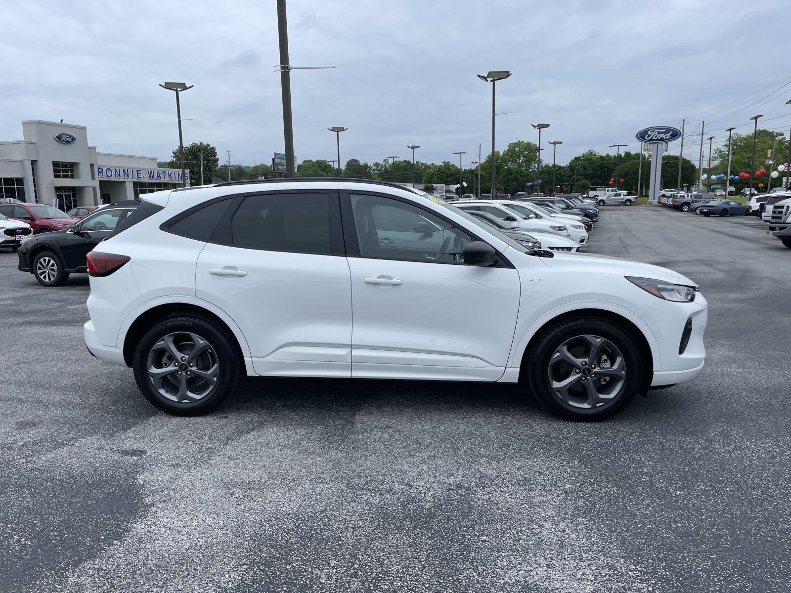 2023 Ford Escape ST-Line