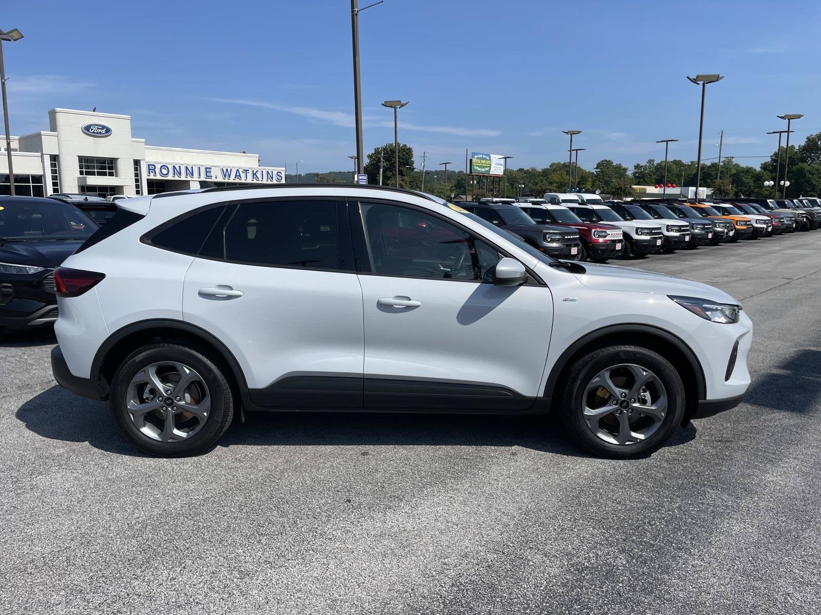 2025 Ford Escape ST-Line Select