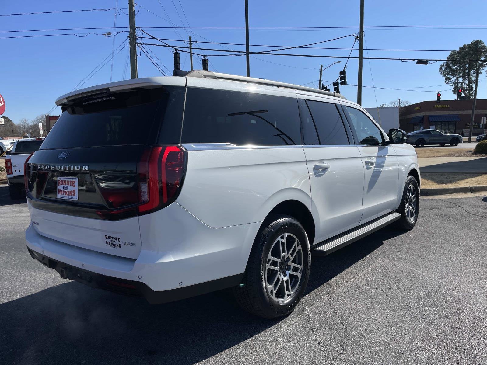 2025 Ford Expedition Max Active