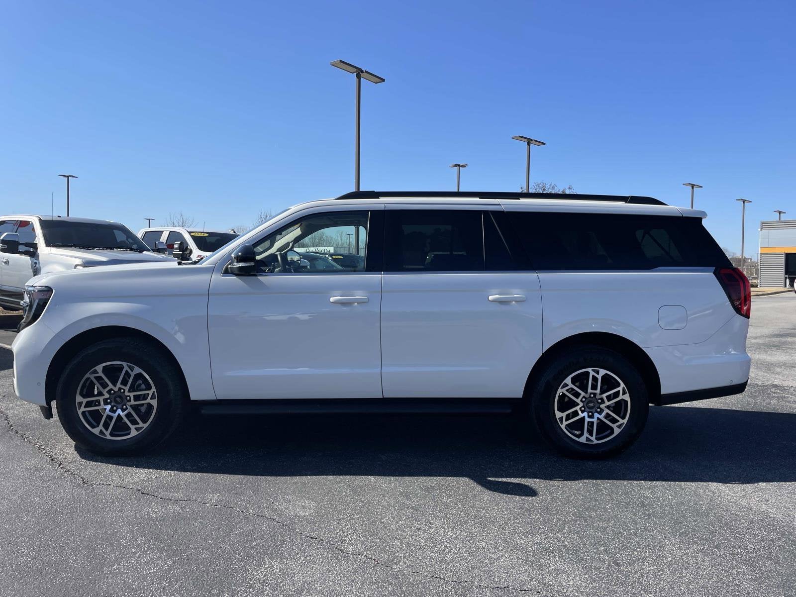 2025 Ford Expedition Max Active