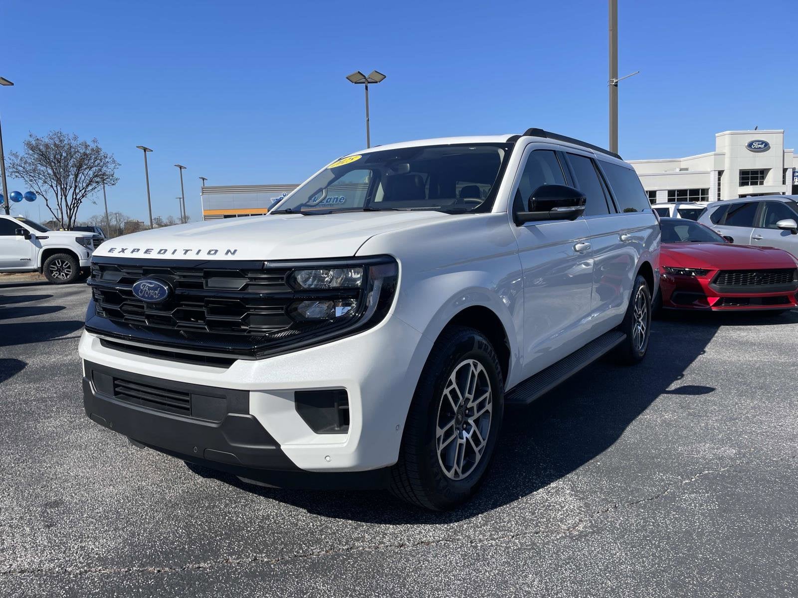 2025 Ford Expedition Max Active