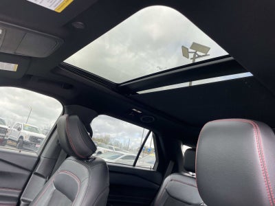 2023 Ford Explorer ST-Line