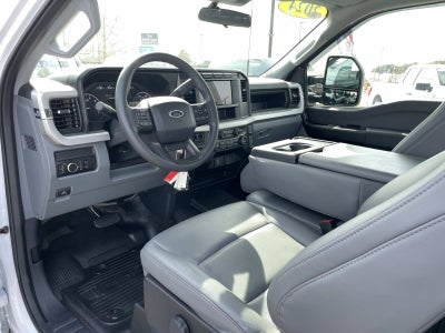2024 Ford Super Duty F-250 SRW TRUCK