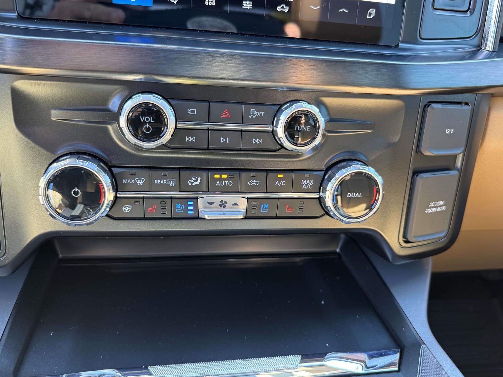 2026 Ford Super Duty F-250 SRW TRUCK