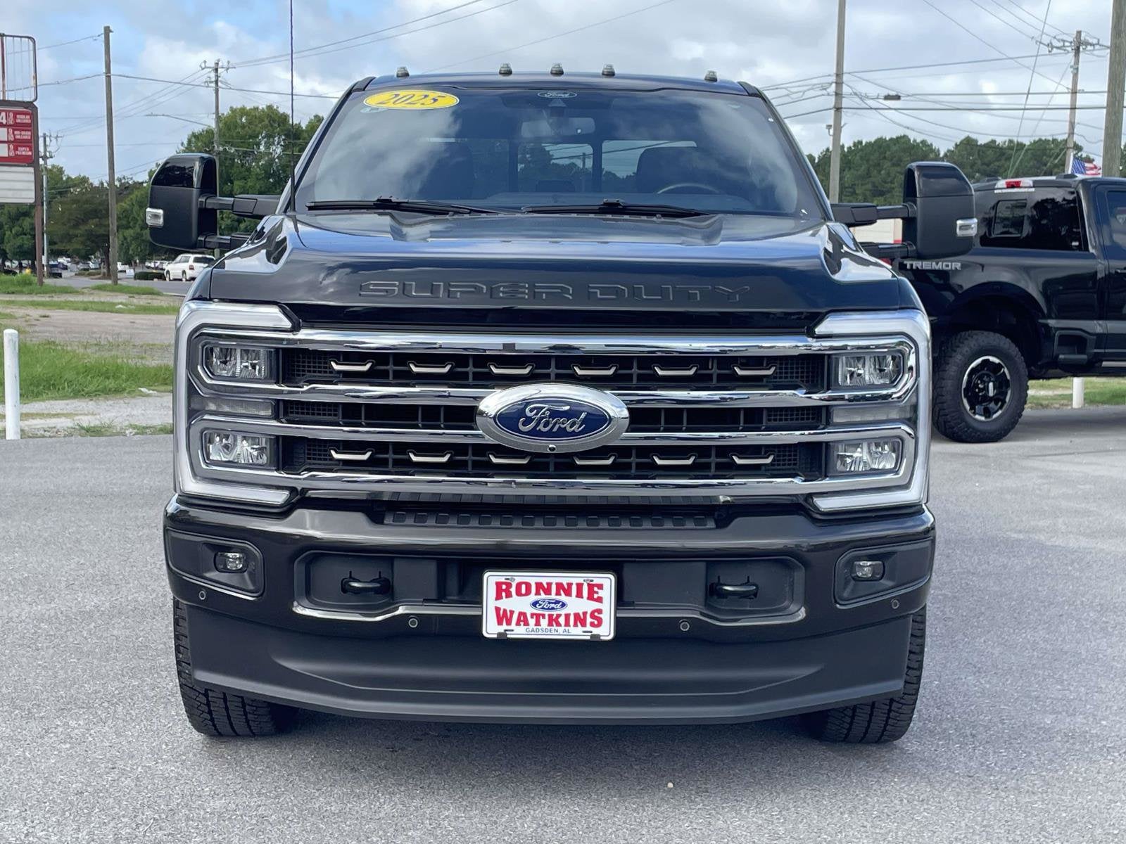 2025 Ford Super Duty F-250 SRW TRUCK