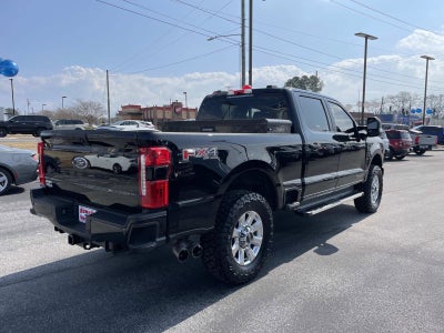 2023 Ford Super Duty F-250 SRW TRUCK