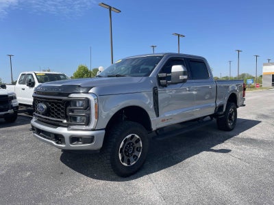 2023 Ford Super Duty F-350 SRW LARIAT 4WD CREW CAB 6.75'
