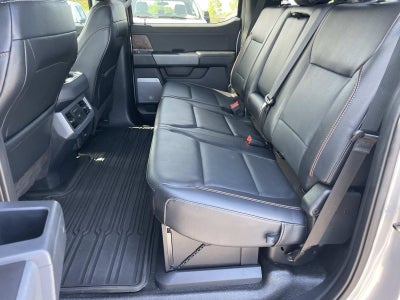 2023 Ford Super Duty F-350 SRW LARIAT 4WD CREW CAB 6.75'