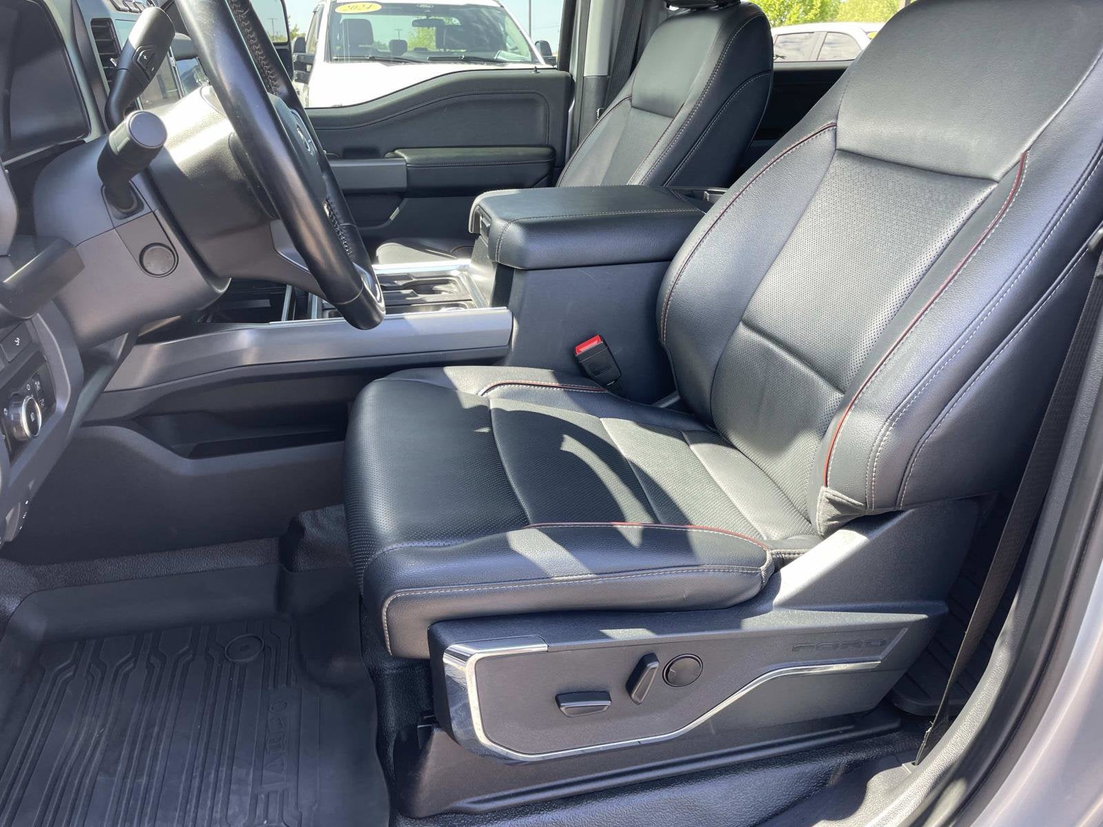 2023 Ford Super Duty F-350 SRW LARIAT 4WD CREW CAB 6.75'