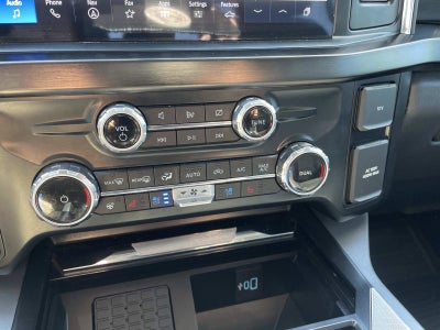 2023 Ford Super Duty F-350 SRW LARIAT 4WD CREW CAB 6.75'