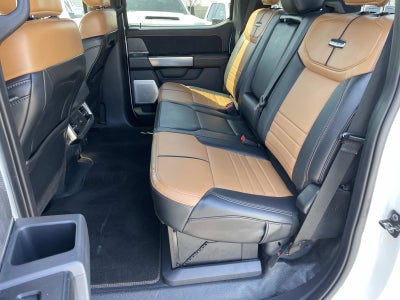 2024 Ford Super Duty F-350 SRW TRUCK