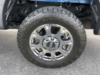 2022 Ford Super Duty F-350 SRW LARIAT 4WD CREW CAB 6.75'