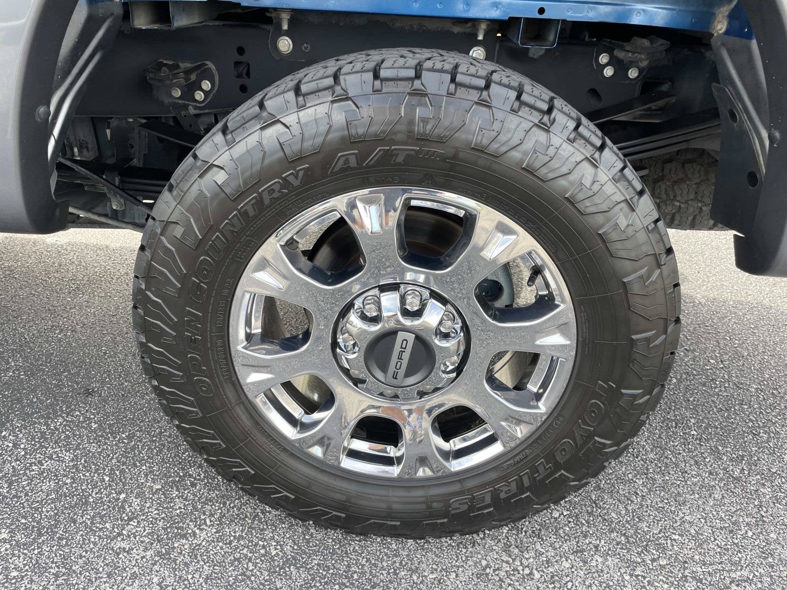 2022 Ford Super Duty F-350 SRW LARIAT 4WD CREW CAB 6.75'
