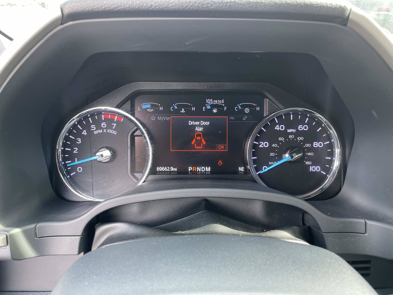 2022 Ford Super Duty F-350 SRW LARIAT 4WD CREW CAB 6.75'