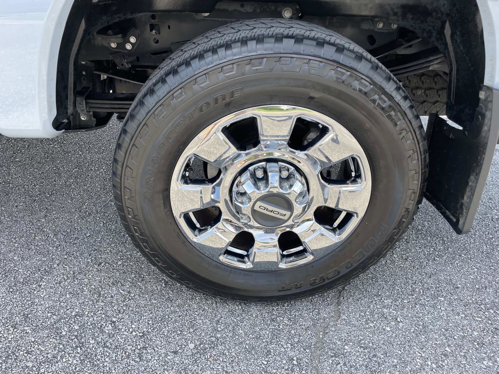 2024 Ford Super Duty F-350 SRW TRUCK