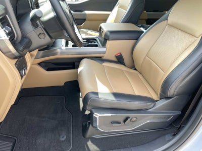 2024 Ford Super Duty F-350 SRW TRUCK