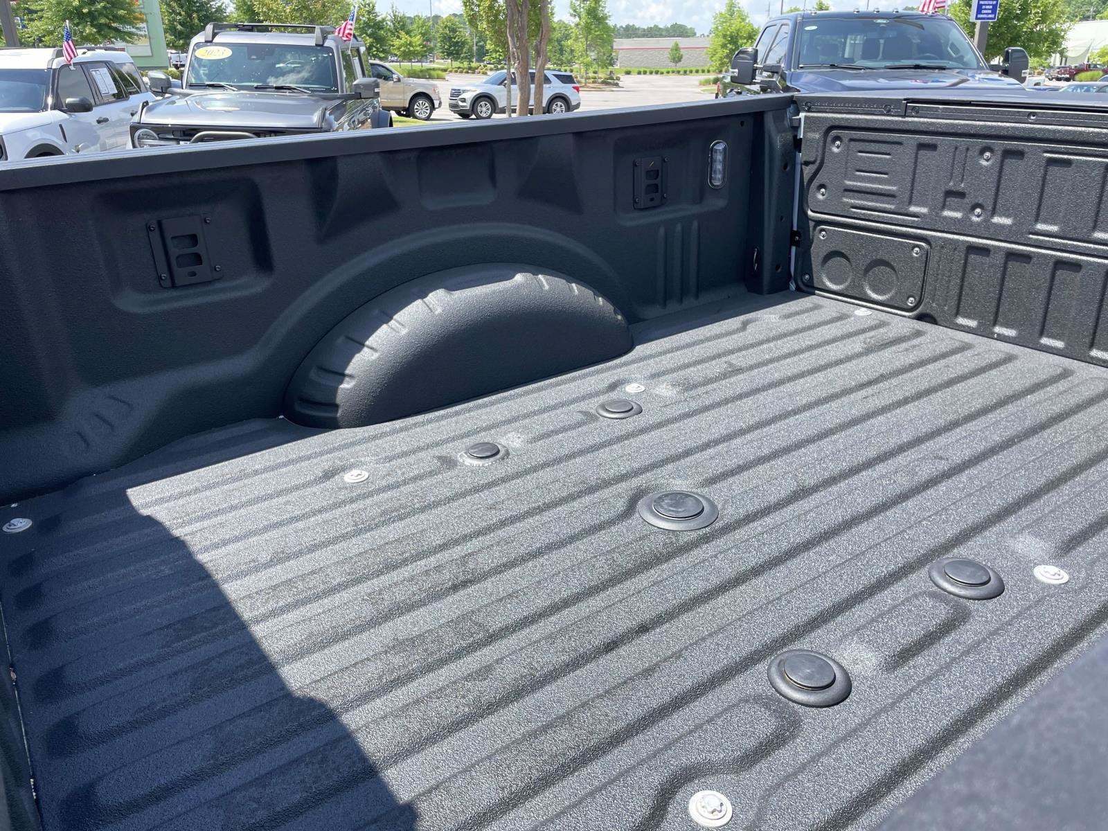 2024 Ford Super Duty F-350 SRW TRUCK