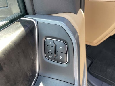 2024 Ford Super Duty F-350 SRW TRUCK