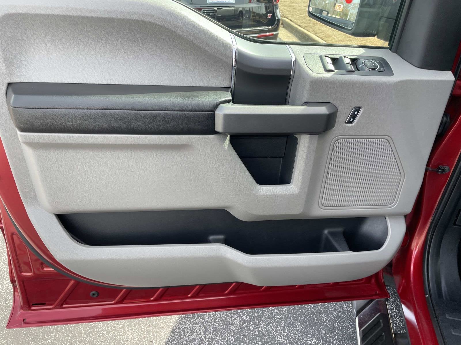 2015 Ford F-150 TRUCK