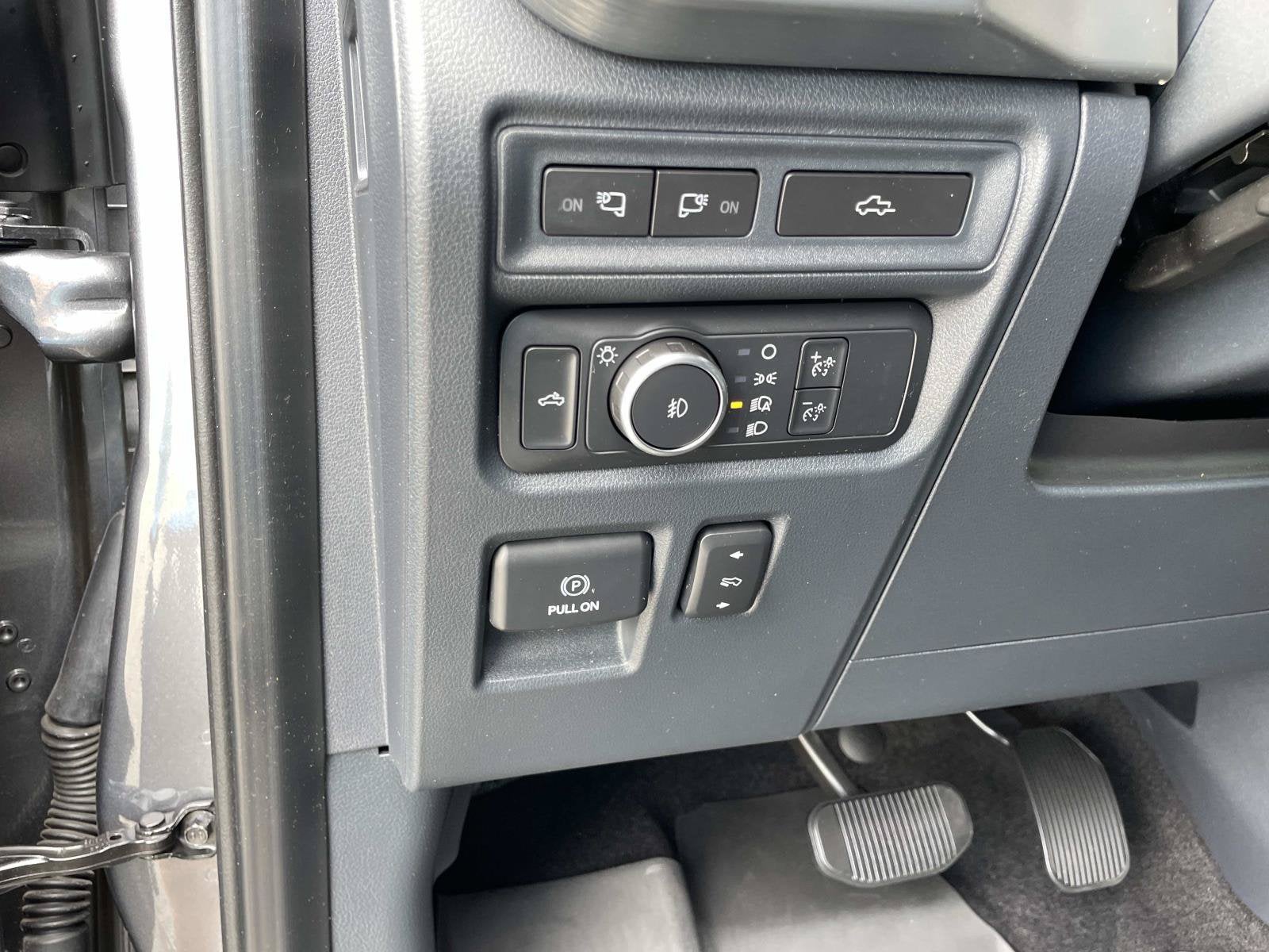 2022 Ford F-150 TRUCK