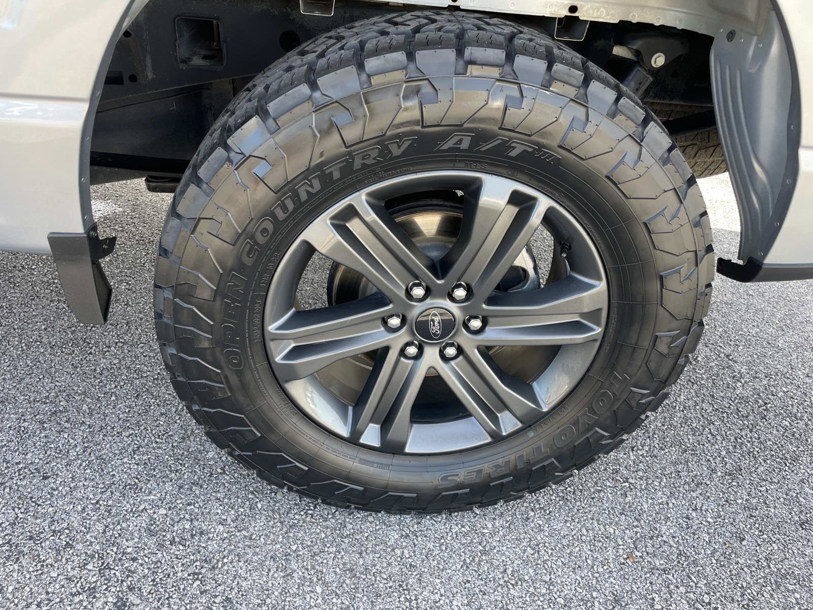 2023 Ford F-150 XLT 4WD SUPERCREW 5.5' BO