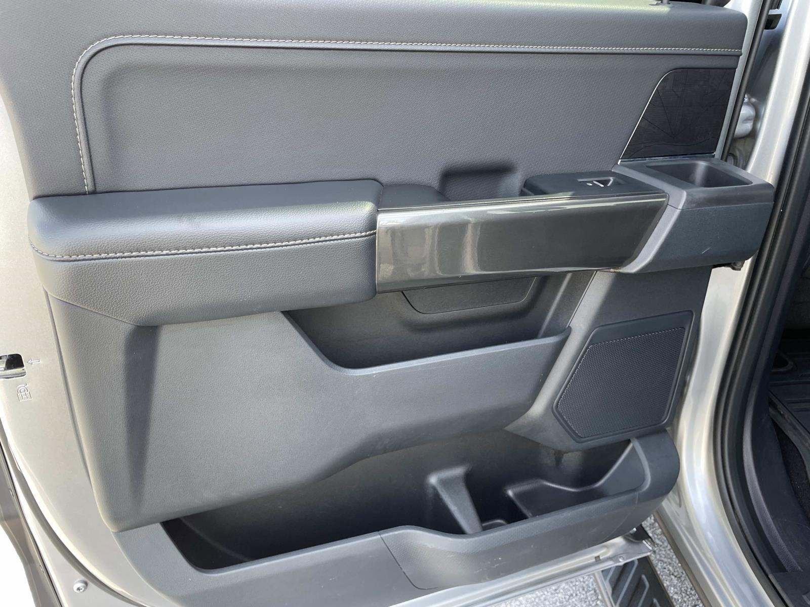 2023 Ford F-150 XLT 4WD SUPERCREW 5.5' BO
