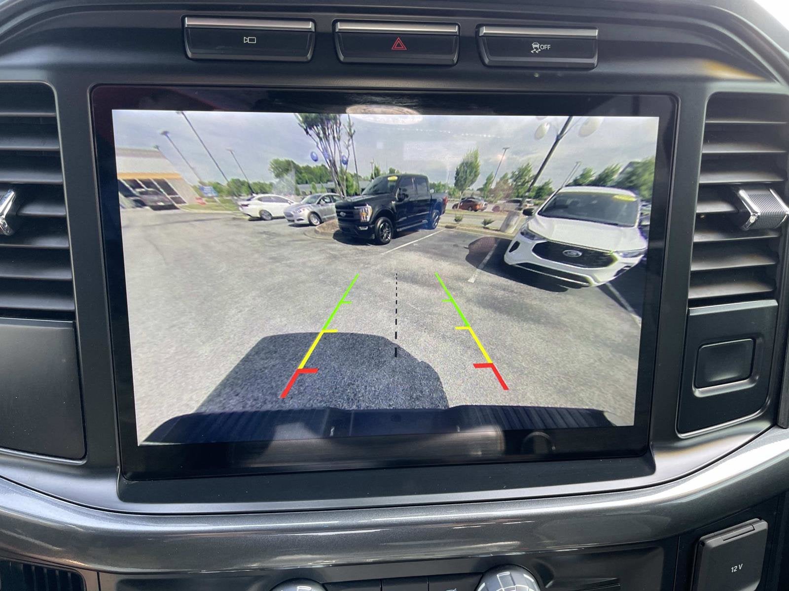 2023 Ford F-150 XLT 4WD SUPERCREW 5.5' BO