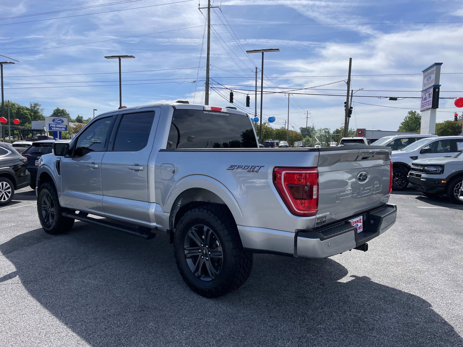 2023 Ford F-150 XLT 4WD SUPERCREW 5.5' BO