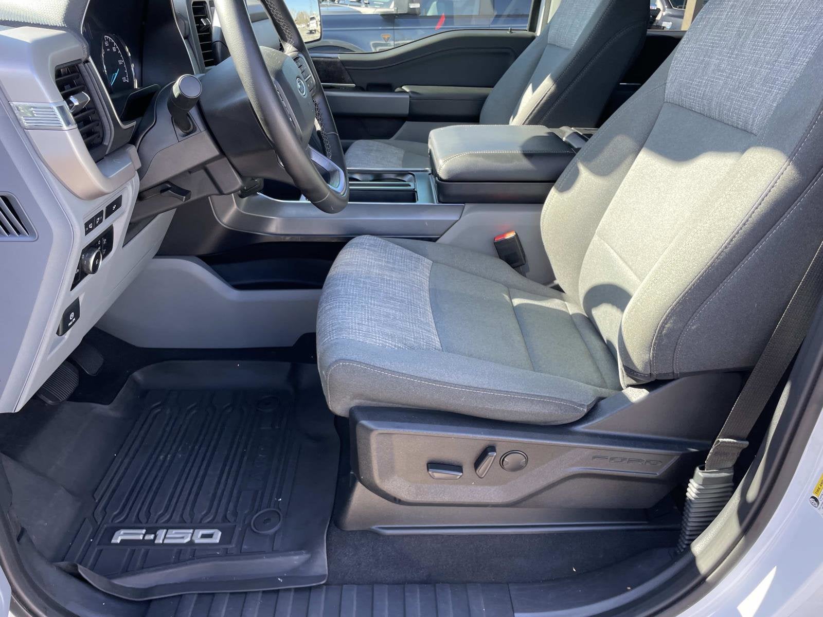 2023 Ford F-150 XLT 4WD SUPERCREW 5.5' BO