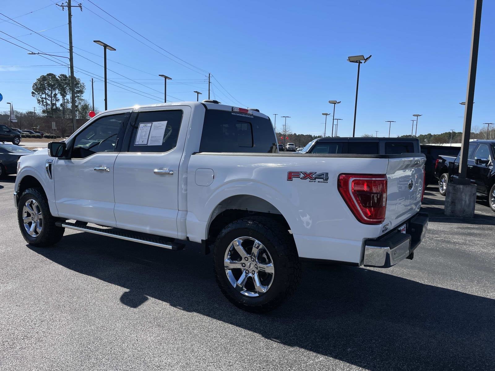 2023 Ford F-150 XLT 4WD SUPERCREW 5.5' BO