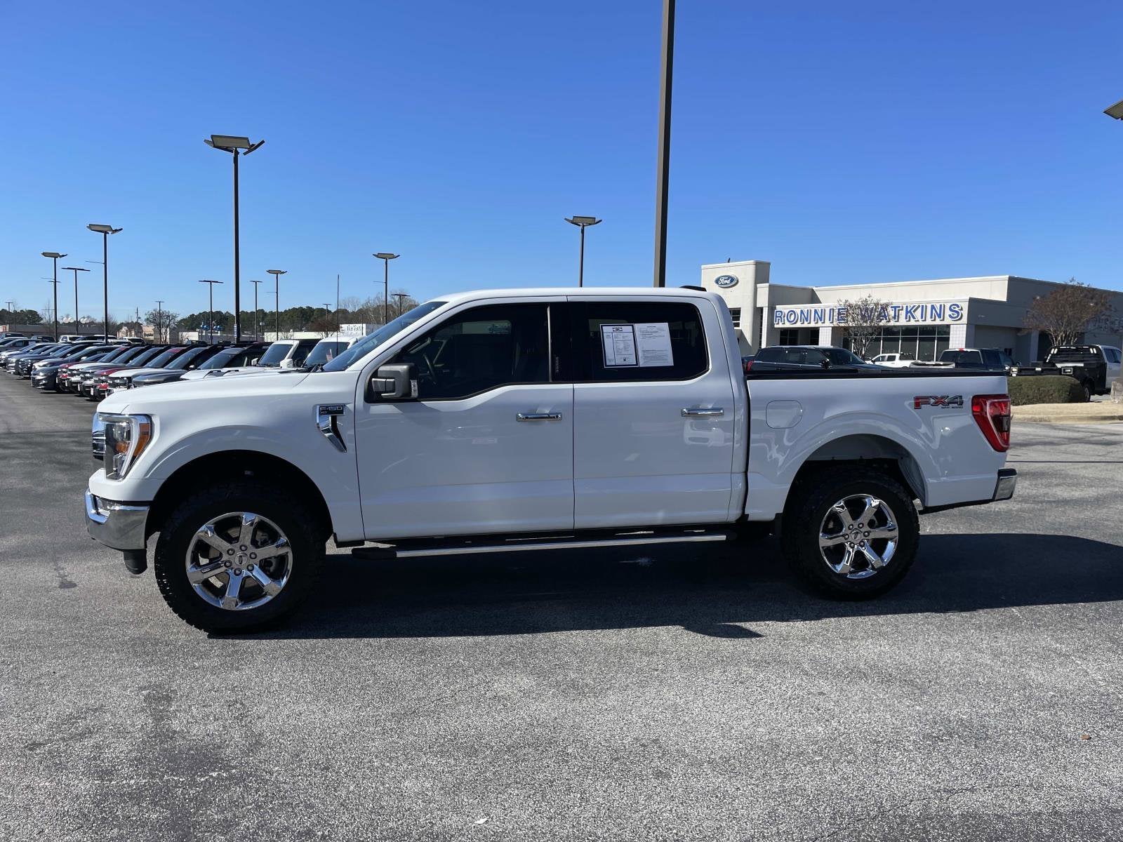 2023 Ford F-150 XLT 4WD SUPERCREW 5.5' BO
