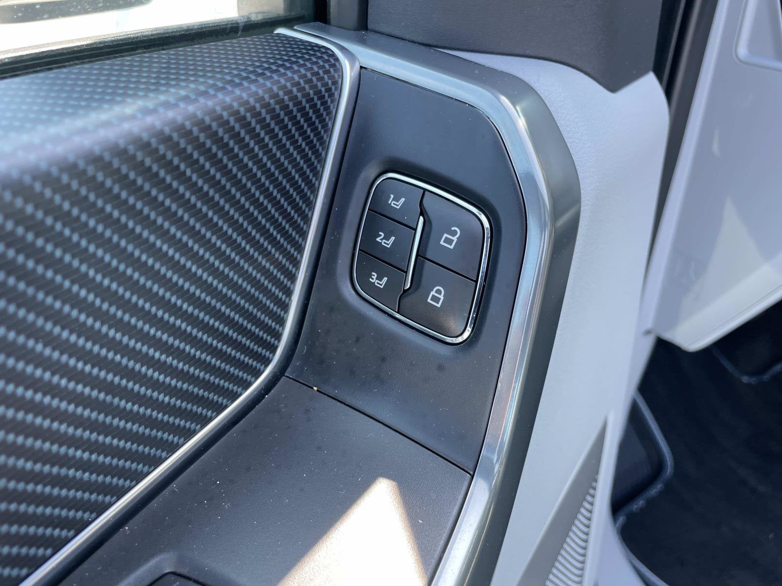 2022 Ford F-150 TRUCK