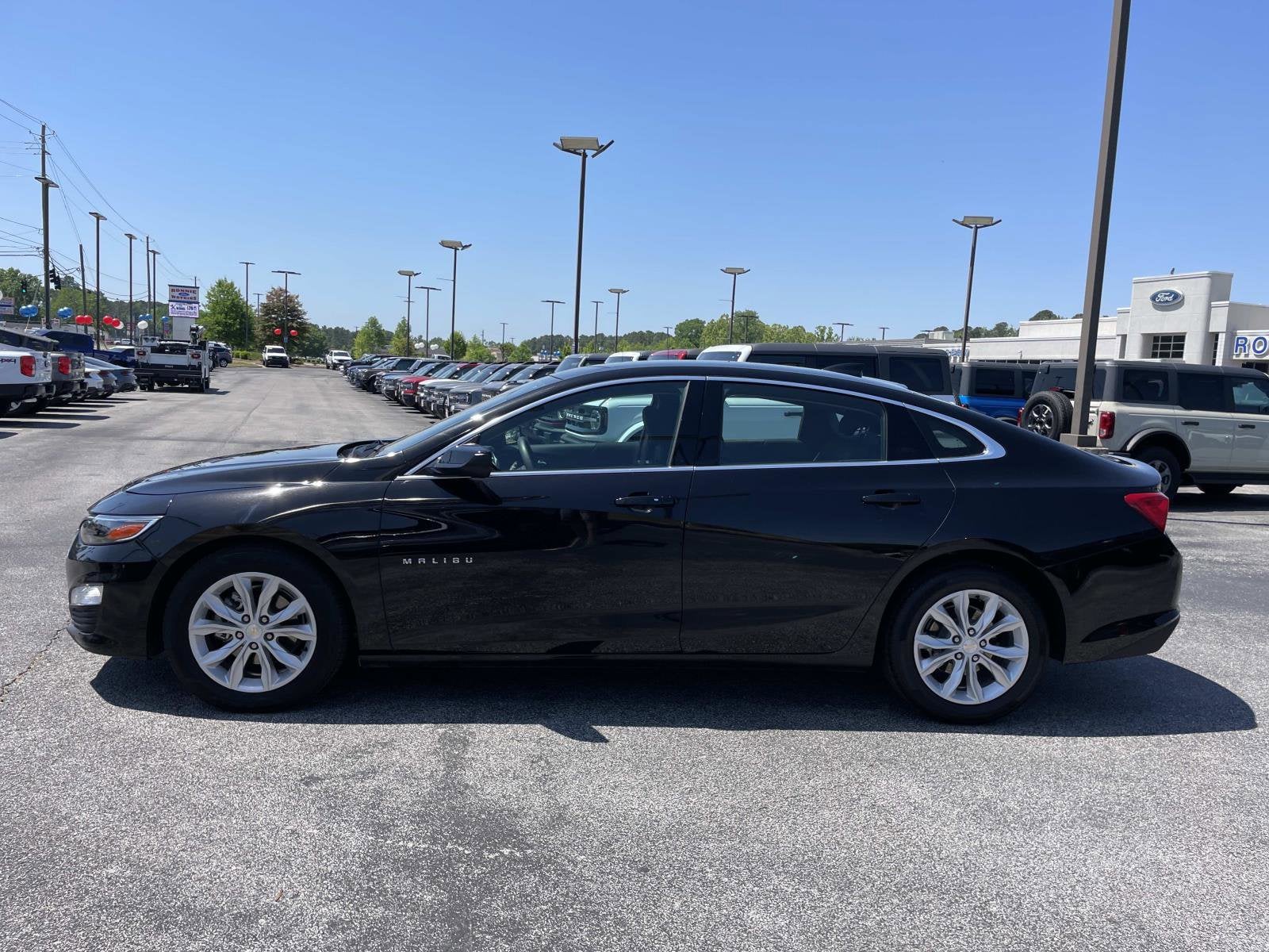 2025 Chevrolet Malibu LT
