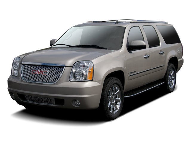 2009 GMC Yukon Denali 2WD's photo