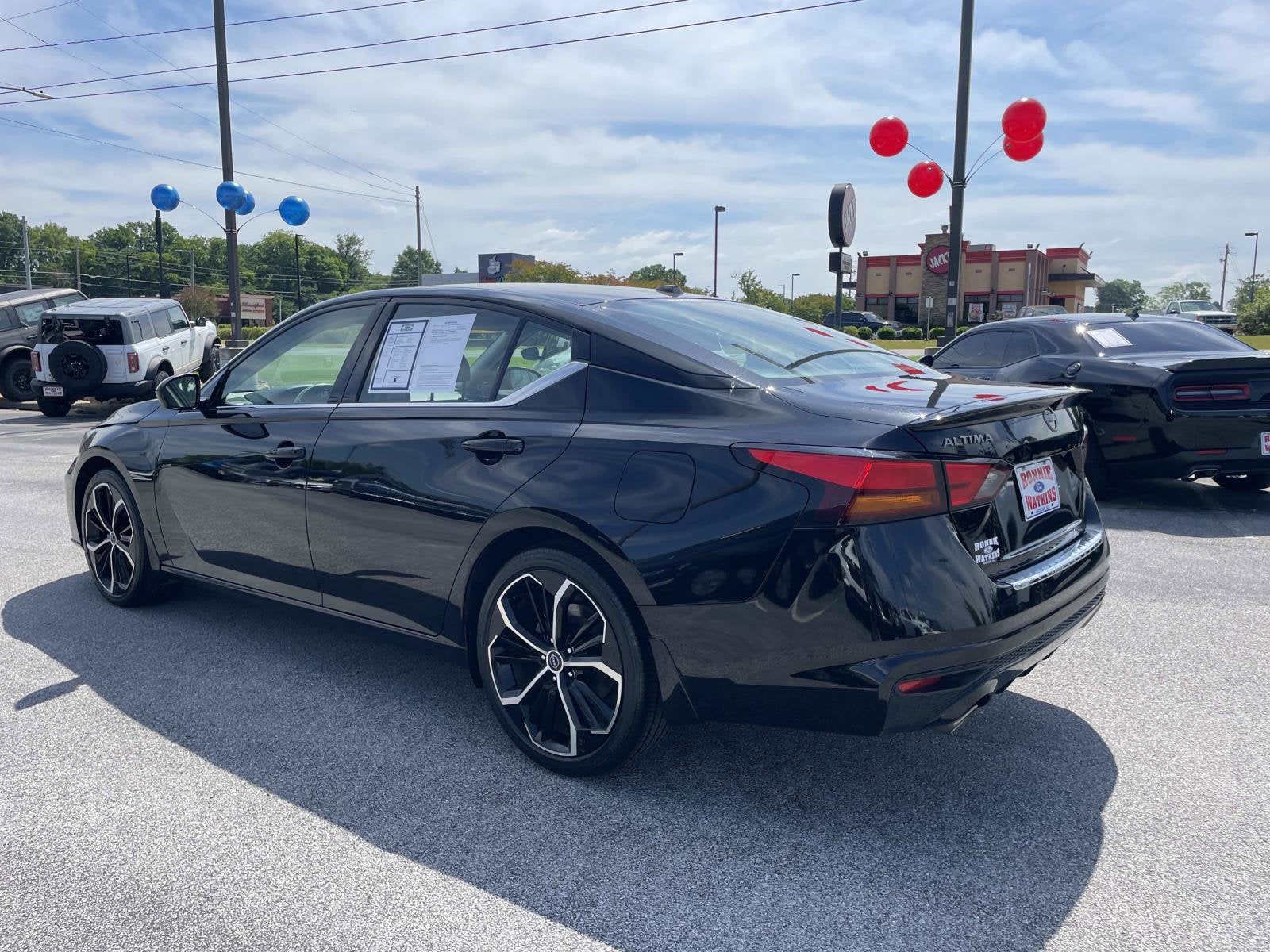 2023 Nissan Altima 2.5 SR
