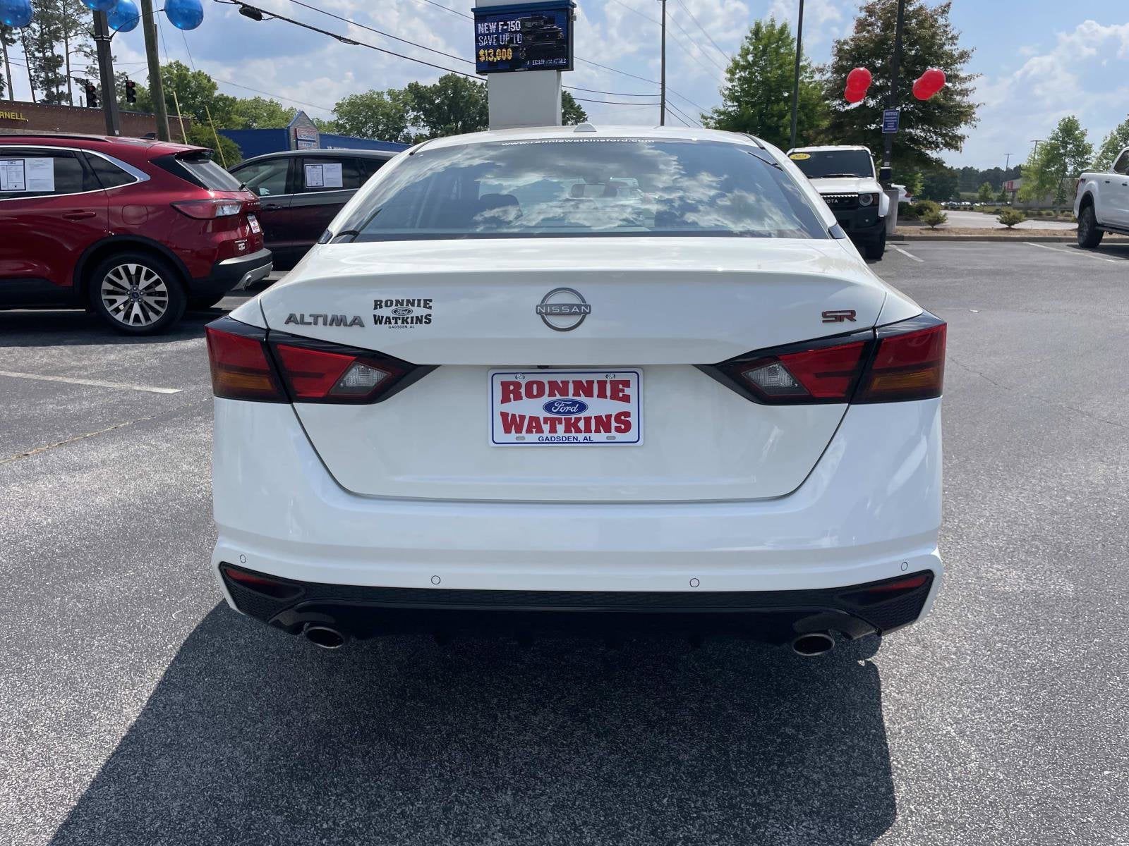 2025 Nissan Altima SR