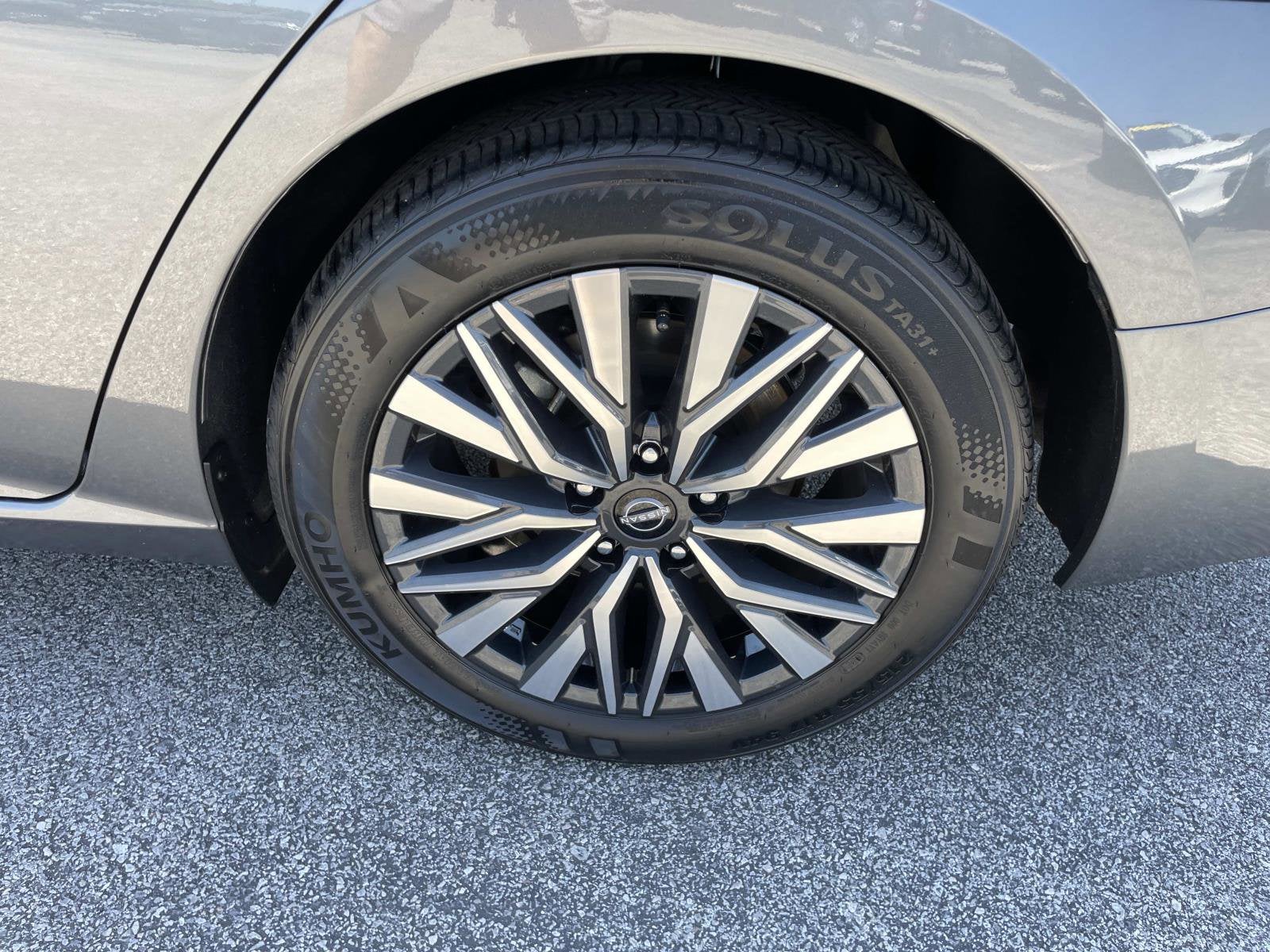 2024 Nissan Altima 2.5 SV