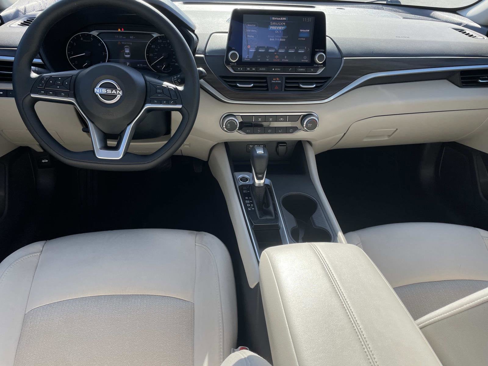 2025 Nissan Altima SV