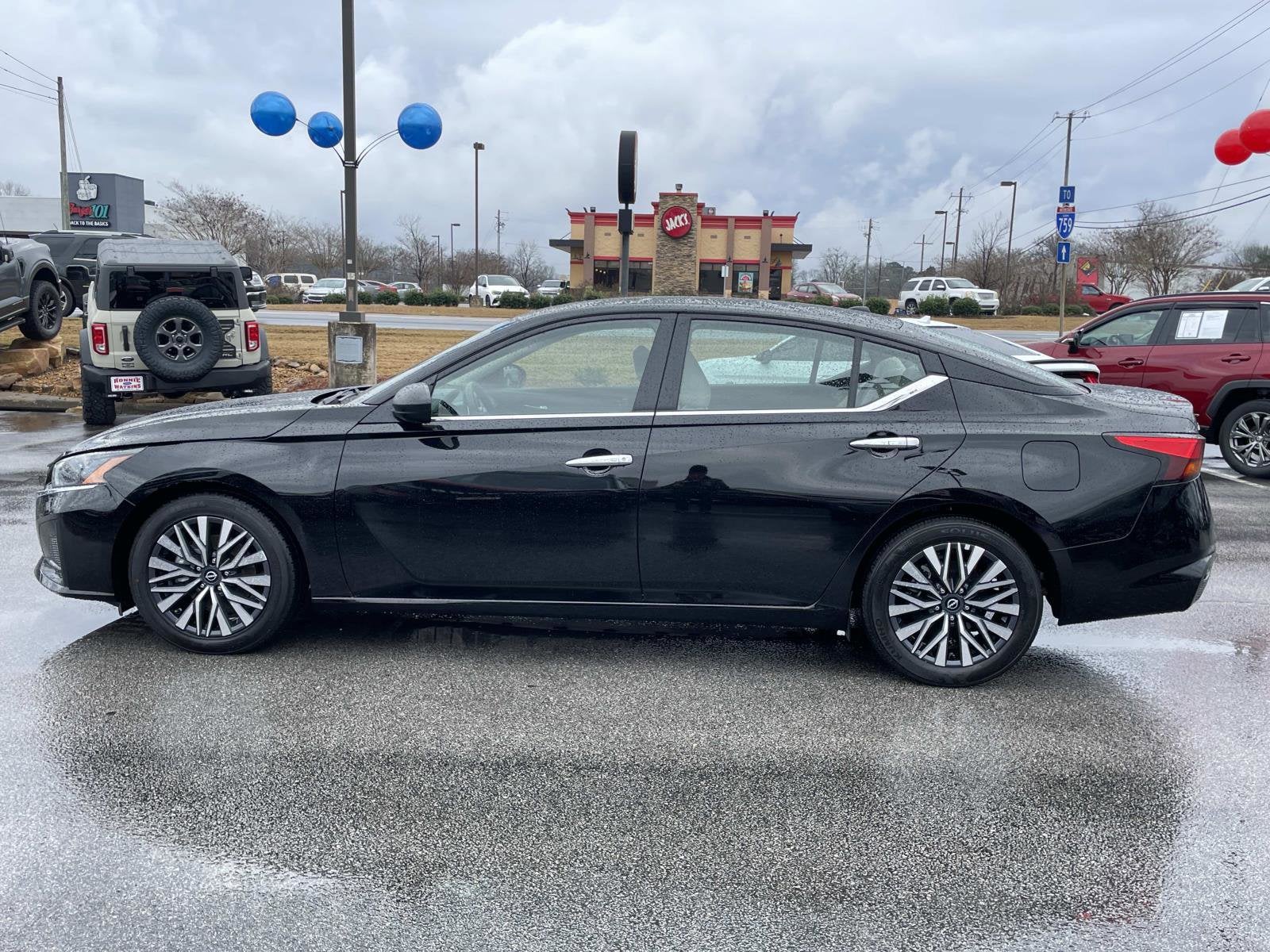 2025 Nissan Altima SV