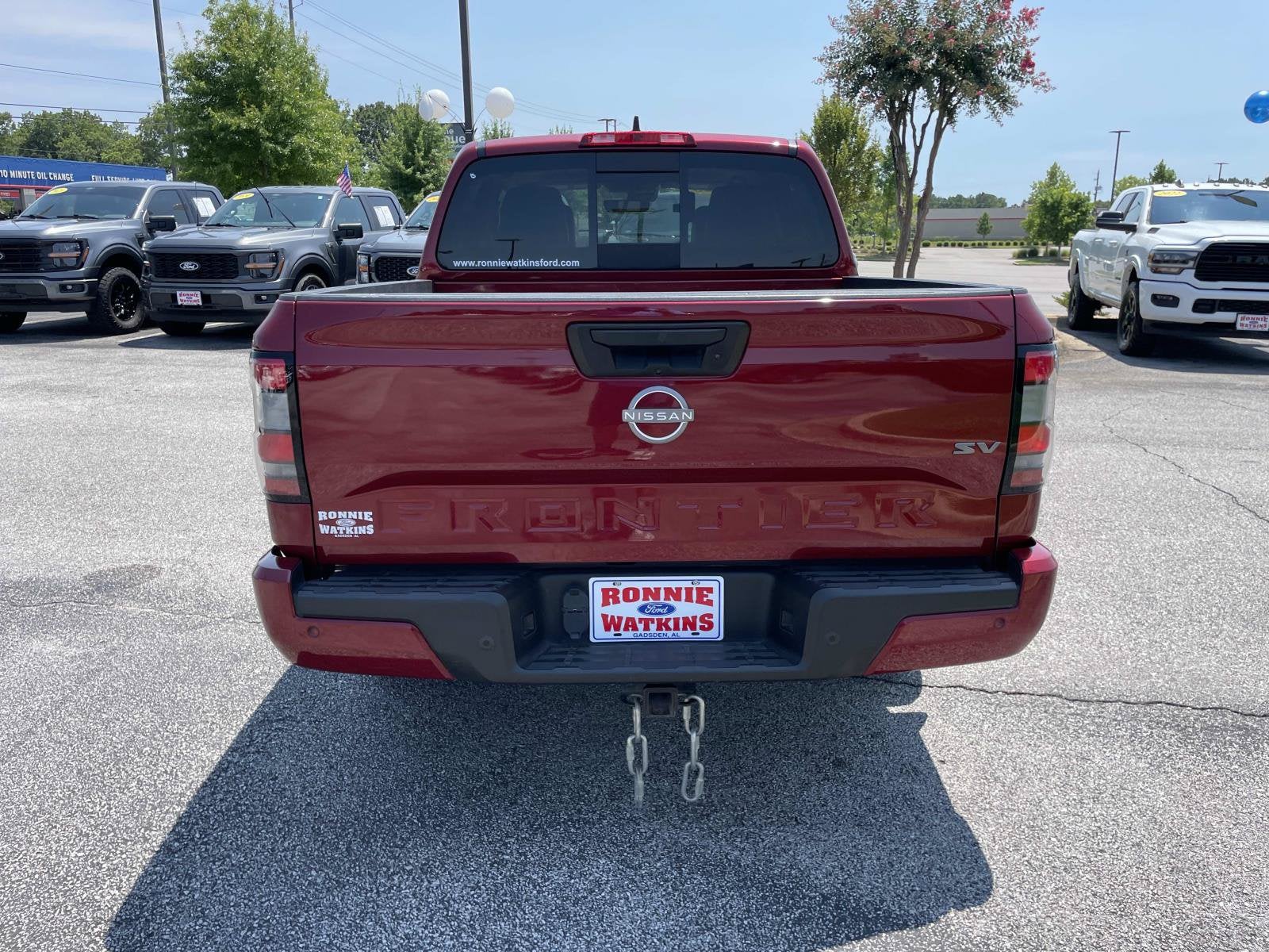2023 Nissan Frontier SV