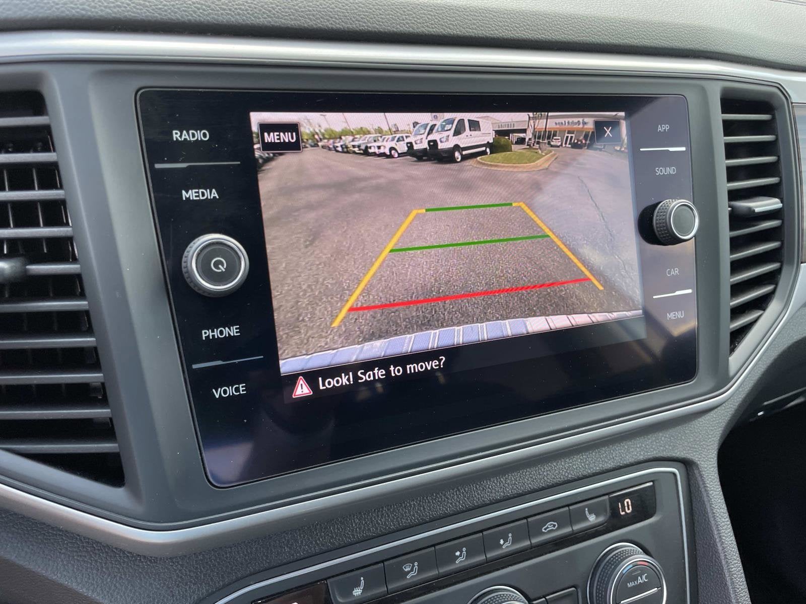 2021 Volkswagen Atlas 3.6L V6 SE w/Technology