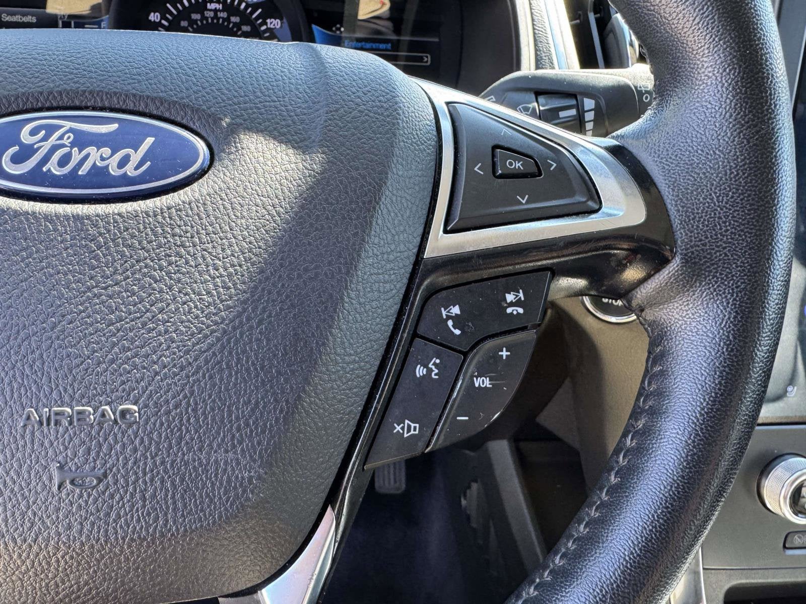 2024 Ford Edge Titanium