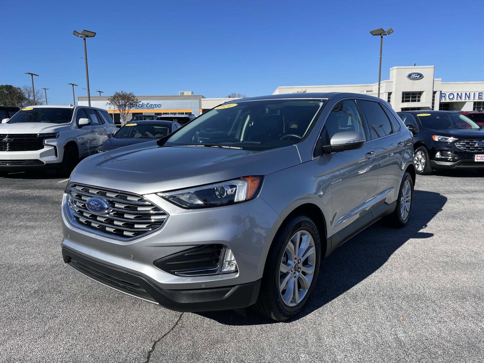 2024 Ford Edge Titanium