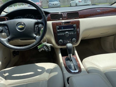 2011 Chevrolet Impala LT Retail