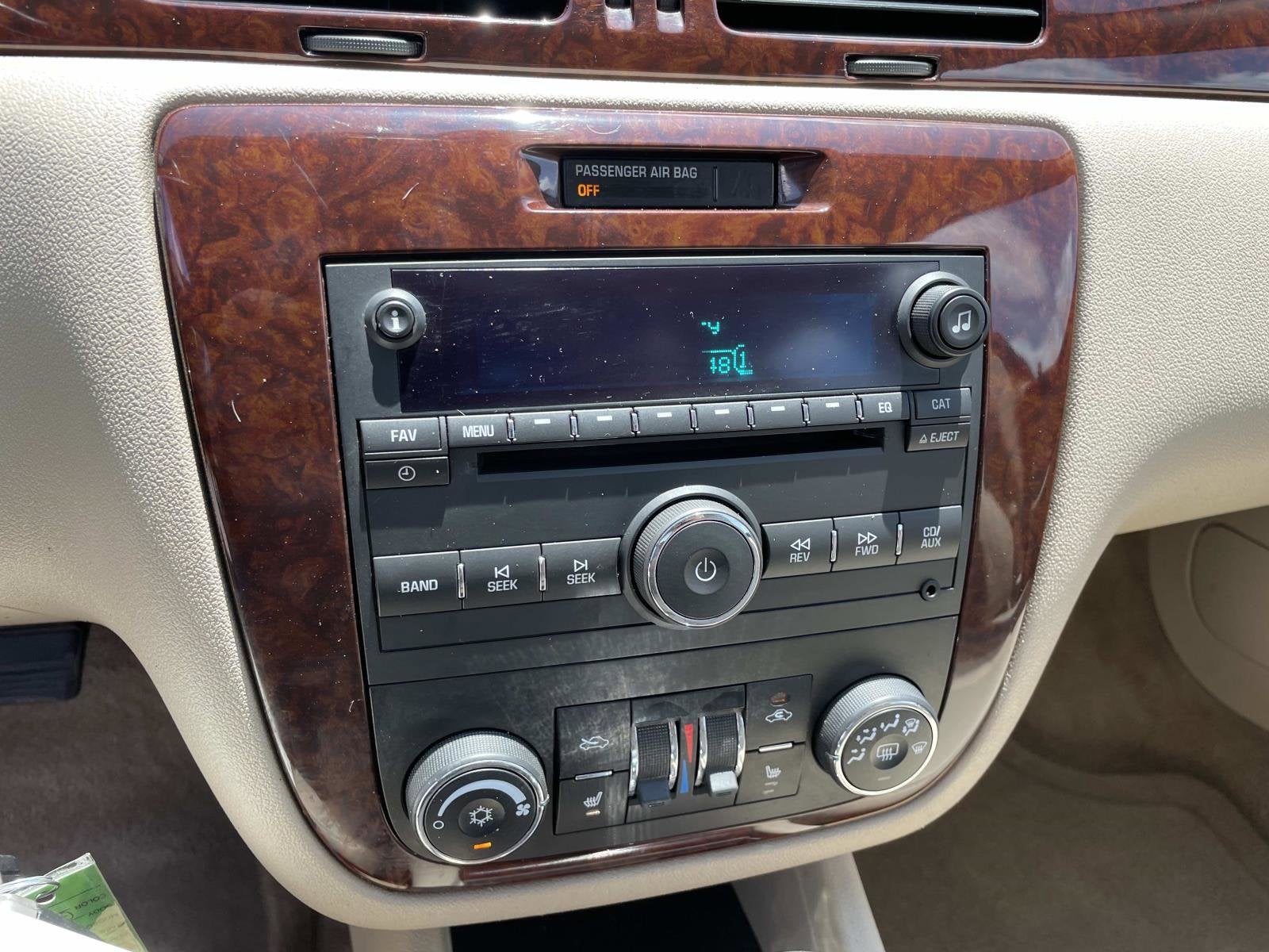 2011 Chevrolet Impala LT Retail